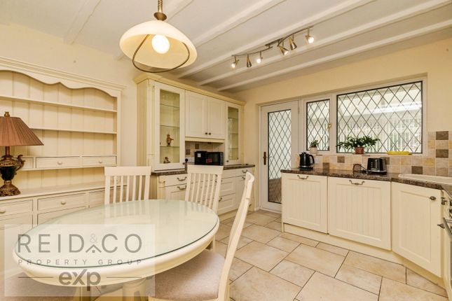 19, Hawthorn Crescent, Preston photo 4