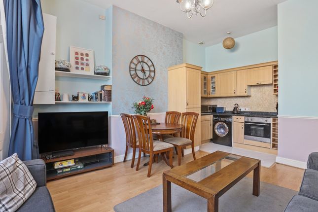 A, 11, Castletown Road, West Kensington photo 4