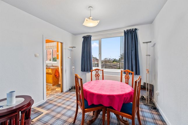 8 Hallastone Road, Frodsham photo 3