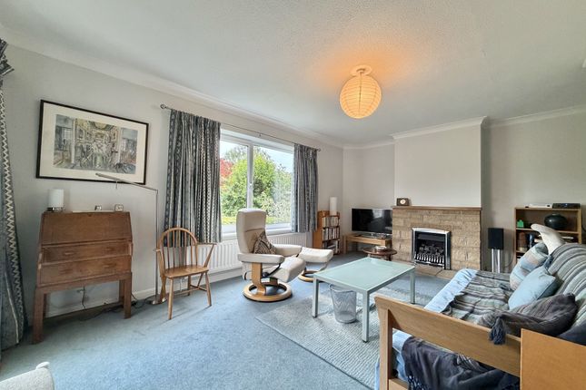 4 Hill House Close, SHERBORNE photo 3