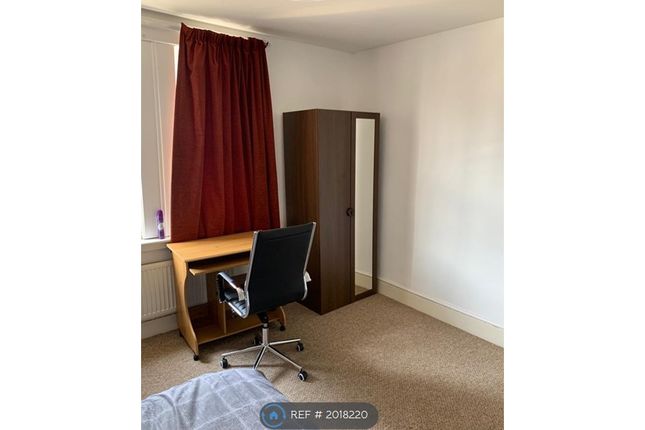 Thumbnail Room to rent in Trinity Road, Kent