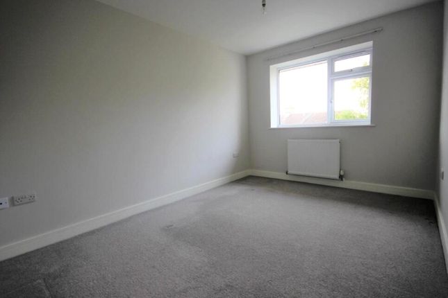 36, Arden Road,, N3 3AN photo 3