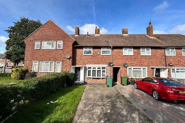 Property for sale in Pulborough Avenue, Eastbourne