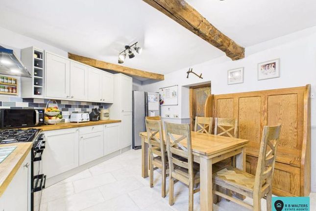 2, Kingley Villas, Stroud photo 4