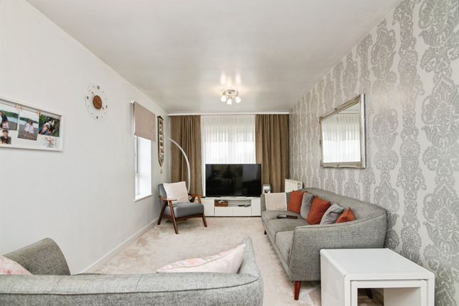 Apartment 9, Kingfisher House, Kingfisher Way, Tipton photo 5