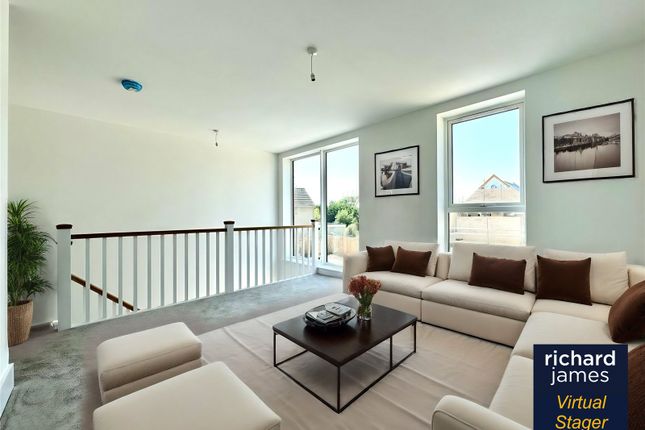 5, Turnbull Close, Faringdon photo 3