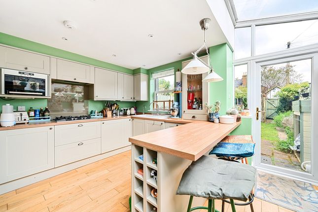 16, Inkerman Road, Windsor photo 4