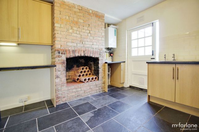 106 Stafford Street, Swindon photo 4