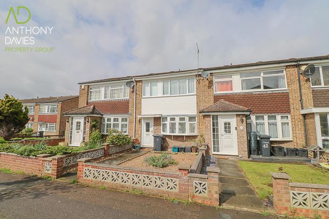 Thumbnail Terraced house to rent in Tunfield Road, Hoddesdon