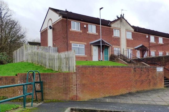 Thumbnail Town house for sale in Musgrave Mount, Leeds