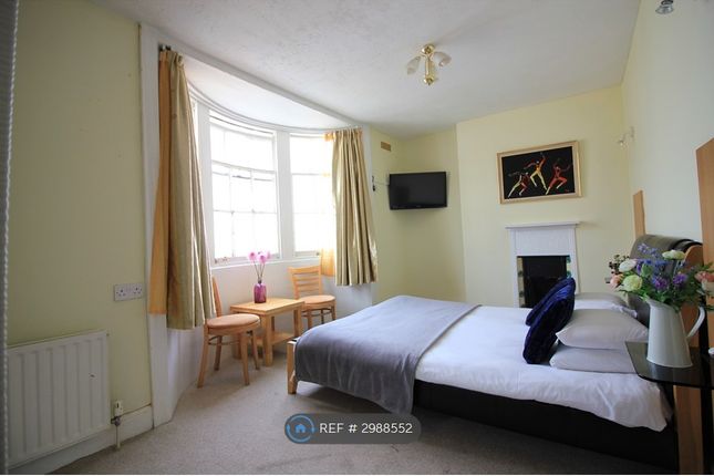 Hove photo 2