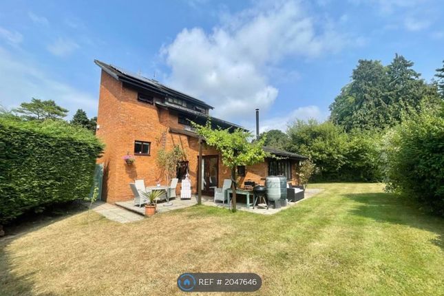 Detached house to rent in Bellhouse Walk, Bristol
