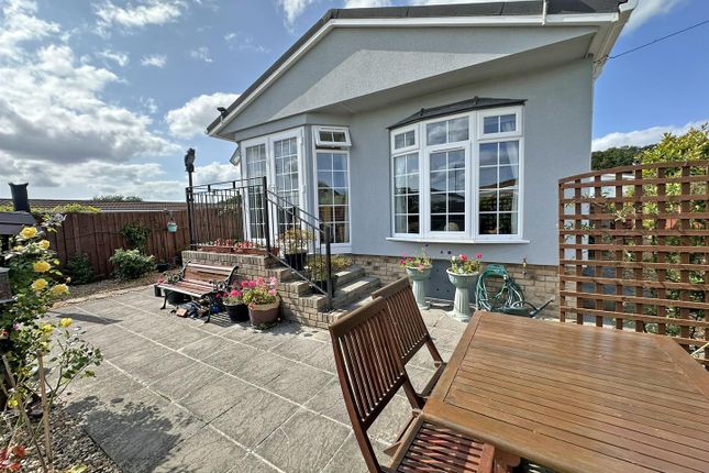 Mobile/park home for sale in Folly Lane, Whippingham, East Cowes