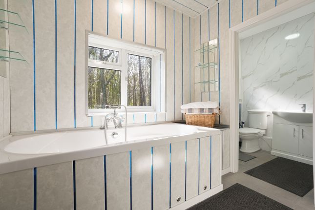 Ewemove Estate Agent Scunthorpe Ensuite