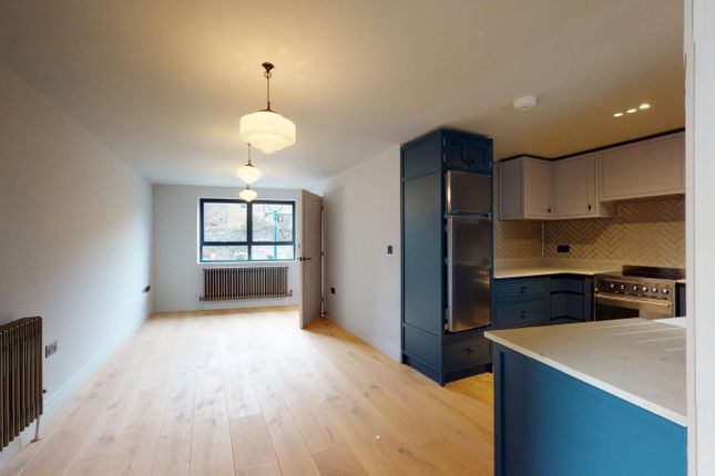 21, Albert Court, Ramsgate photo 3