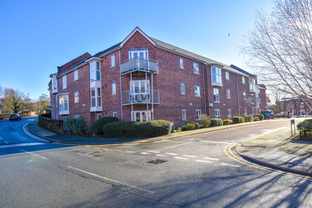 Thumbnail Flat for sale in Waters Edge, Chester
