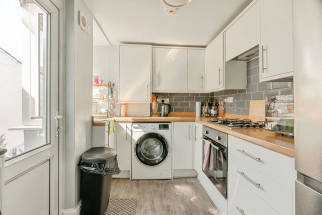 12, Barbon Street, Lancashire photo 4