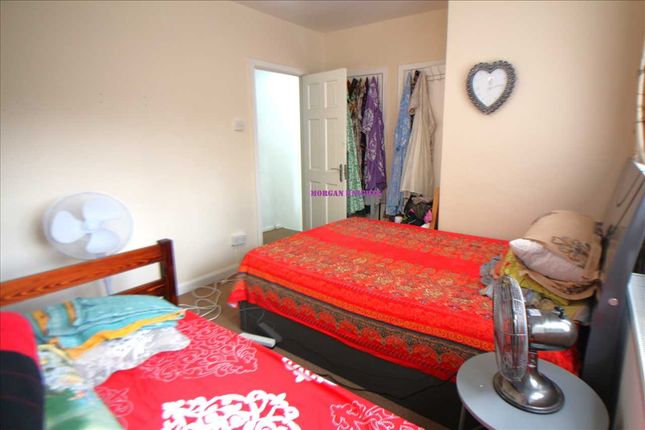 5, Mathews Ave, East Ham photo 5