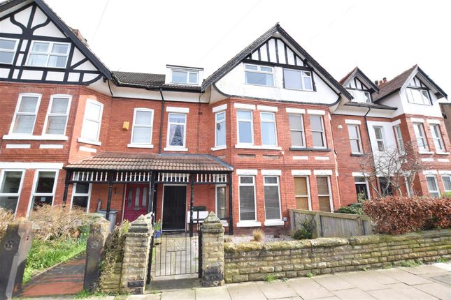 Flat for sale in Westbourne Road, West Kirby, Wirral