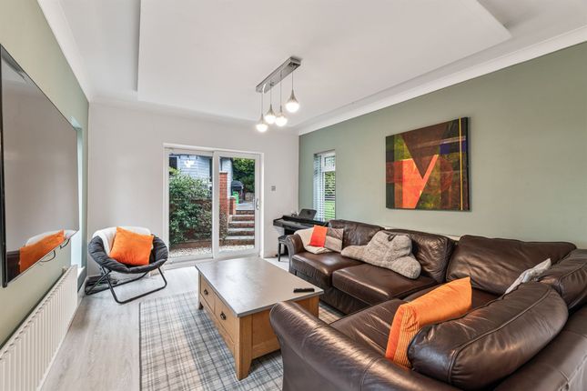 36 Penrith Close, Frodsham photo 2