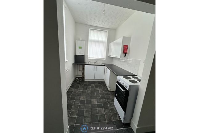 Flat to rent in Creswell Street, St. Helens