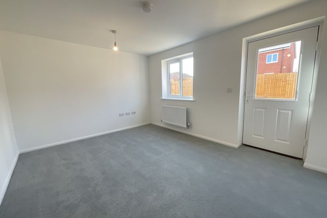 131, Rose Way Edwalton, Nottingham photo 4