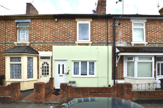 Thumbnail Terraced house to rent in St Pauls Street, Gorse Hill, Swindon