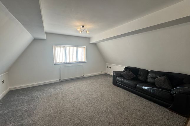 Flat 1, 78, Kiveton Lane, Sheffield photo 3