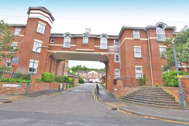 Thumbnail Flat for sale in Old School Place, Maidstone