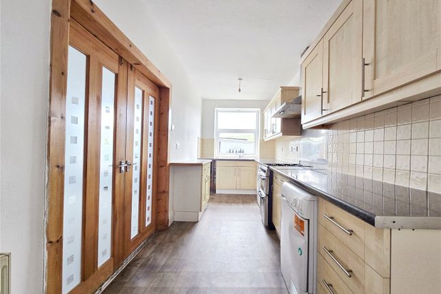 26, Phillipstown, Rossendale photo 4