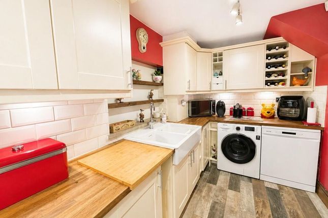 5 Blackmires Farm Mews, Blackmires, Bradford photo 4