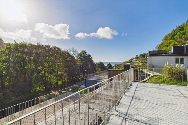 106 Hillside Villas, Millendreath Beach Resort, Looe photo 2