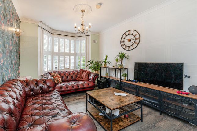 Thumbnail Terraced house for sale in Gosport Road, London