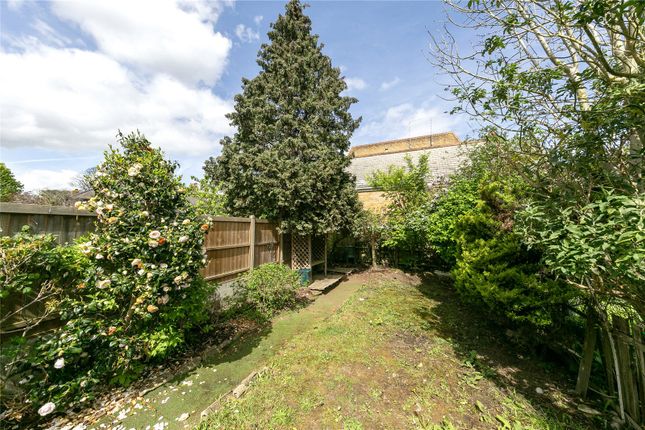 62, Chilton Road, Surrey photo 2