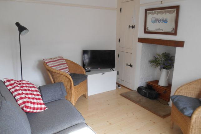 3 The Square, Coast Road, West Mersea photo 3