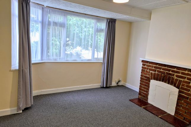 209, Cedar Road, Rochester photo 5