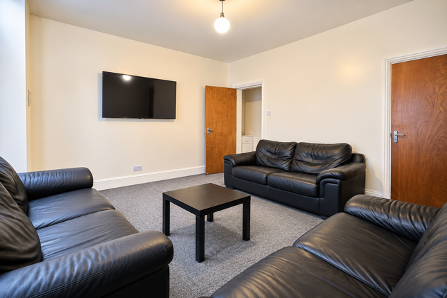 9, Ebor Place, Leeds photo 2