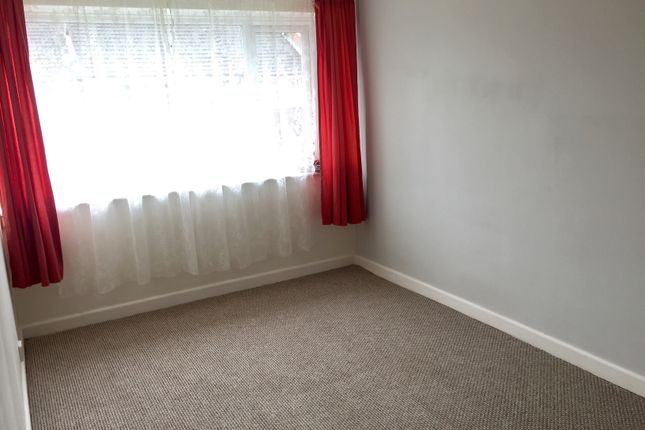 8, Stockport photo 5