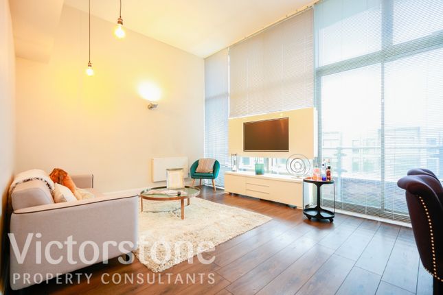 Thumbnail Flat to rent in Lawrence House, City Road, London