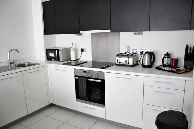 4 Cranstone Lodge, Cotterells, Hemel Hempstead photo 5