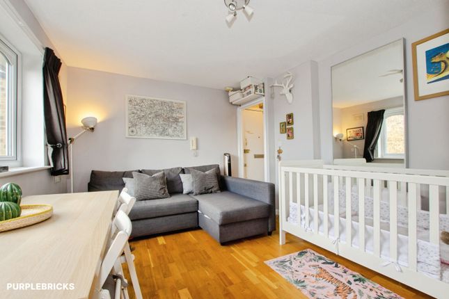 Flat 8/Birbeck House, Harrow Road, London photo 3