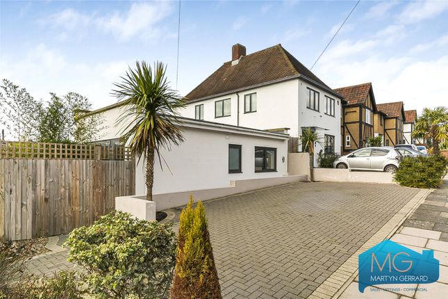 Thumbnail Bungalow for sale in Raleigh Drive, London