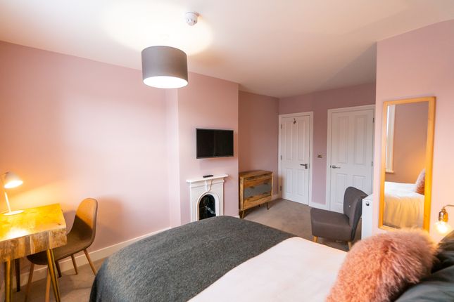 Room 3, 22, Wantage Road, Reading photo 3