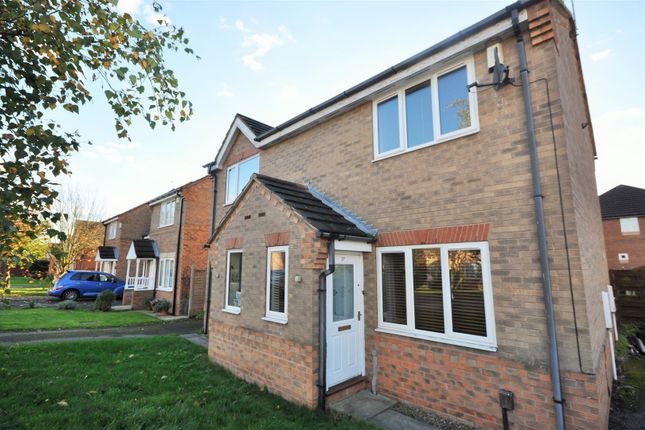 Property to rent in Morehall Close, York YO30