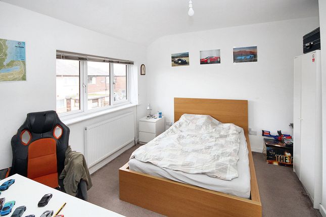 11 Higham Avenue, Warrington photo 3