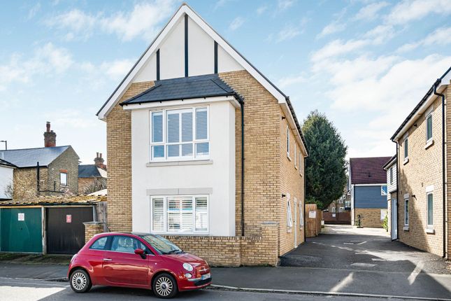 1-bed flat on 2 Amber Court Annett Road, Walton-On-Thames, £315,000