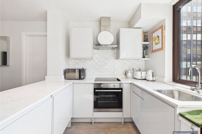Flat 24, Queens House, 3, Kymberley Road, Harrow photo 2