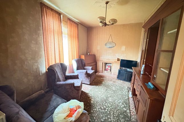 5, Ardwyn Road, Ammanford photo 3