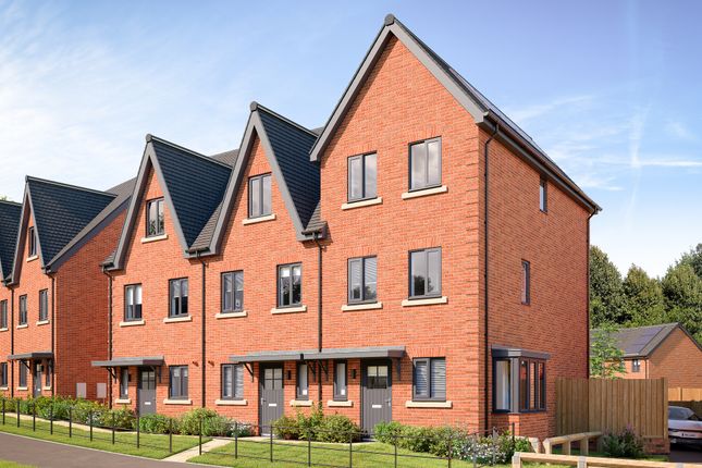 3-bed semi-detached on 1007, Sherwood Way South, Mansfield, £260,000