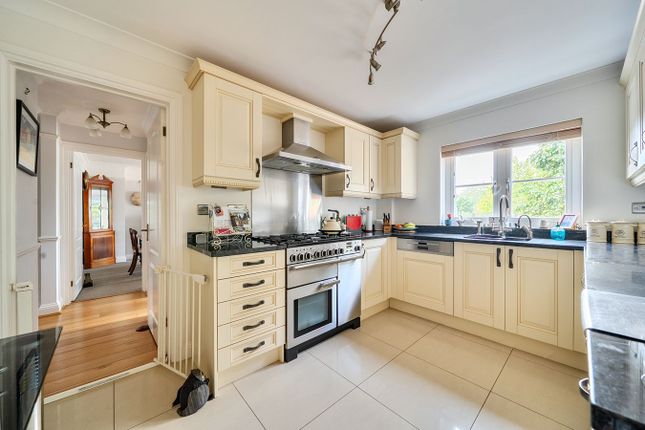 2, Chapel Close, Shefford photo 5